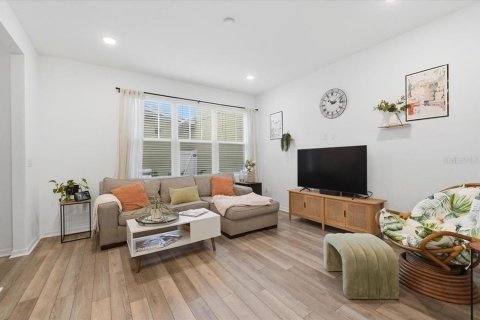 Townhouse in Celebration, Florida 3 bedrooms, 152.17 sq.m. № 2203823 - photo 14