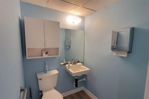 Immobilier commercial à vendre à Sarasota, Floride: 172.61 m2 № 1670193 - photo 10