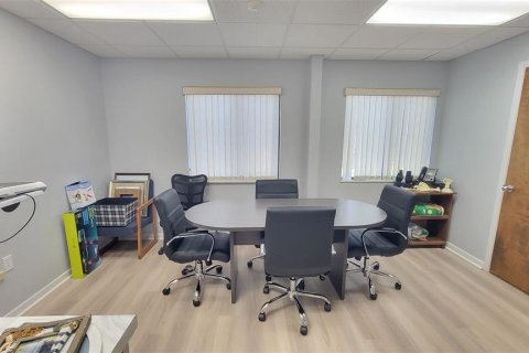 Immobilier commercial à vendre à Sarasota, Floride: 172.61 m2 № 1670193 - photo 7