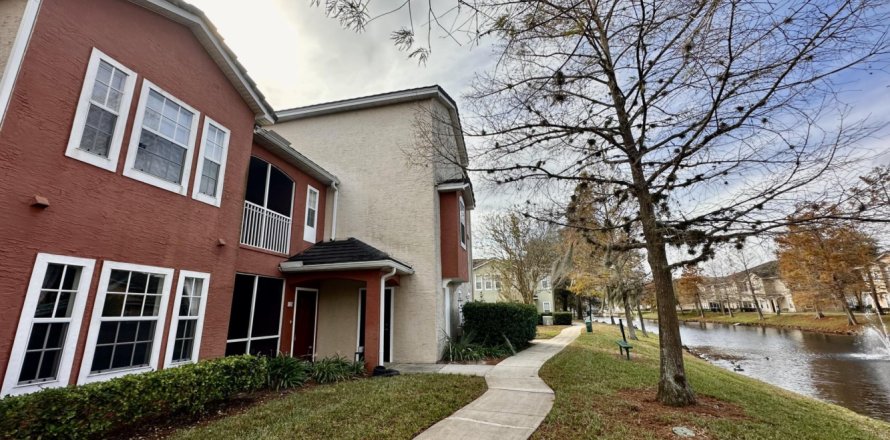 Condominio en Jacksonville, Florida, 2 dormitorios № 868029