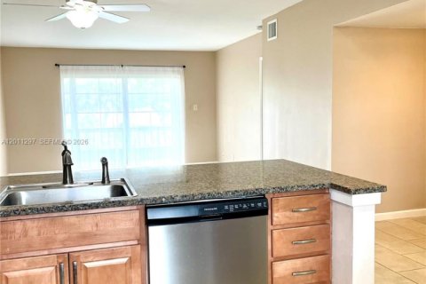 Condominio en venta en Margate, Florida, 2 dormitorios, 91.97 m2 № 2074984 - foto 11