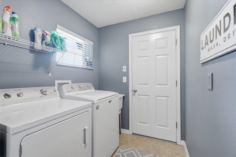 Villa ou maison à vendre à San Antonio, Floride: 3 chambres, 167.13 m2 № 2424313 - photo 24