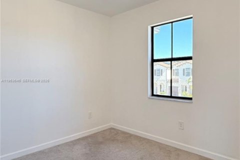 Adosado en alquiler en Homestead, Florida, 3 dormitorios, 133.97 m2 № 2011377 - foto 29