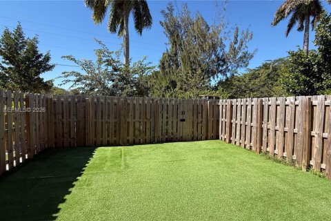 Adosado en alquiler en Homestead, Florida, 3 dormitorios, 133.97 m2 № 2011377 - foto 23