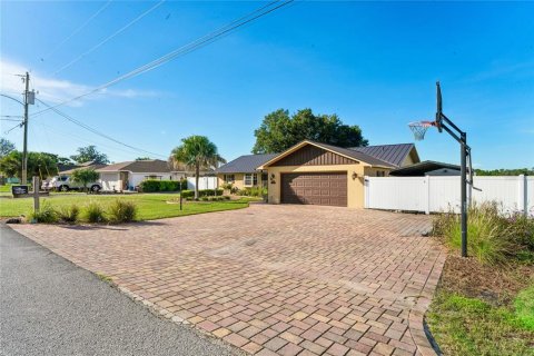 Casa en venta en Spring Hill, Florida, 3 dormitorios, 178.56 m2 № 2386755 - foto 4