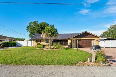 Casa en venta en Spring Hill, Florida, 3 dormitorios, 178.56 m2 № 2386755 - foto 3