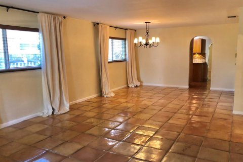Villa ou maison à vendre à Hollywood, Floride: 3 chambres, 151.99 m2 № 2147236 - photo 6