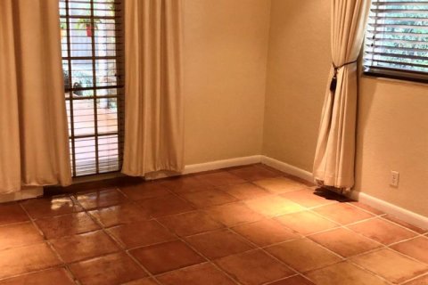 Villa ou maison à vendre à Hollywood, Floride: 3 chambres, 151.99 m2 № 2147236 - photo 22