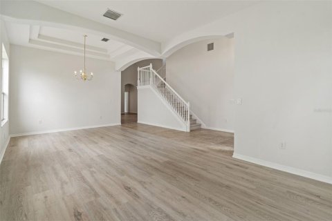 Villa ou maison à vendre à Land O' Lakes, Floride: 3 chambres, 238.85 m2 № 1786273 - photo 7