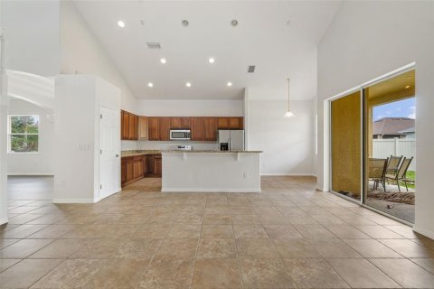 Villa ou maison à vendre à Land O' Lakes, Floride: 3 chambres, 238.85 m2 № 1786273 - photo 12