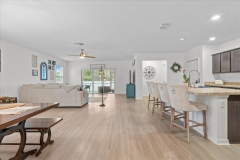 Casa en venta en North Port, Florida, 4 dormitorios, 198.9 m2 № 2239722 - foto 23