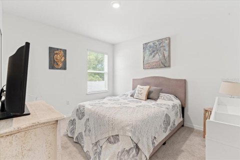 Casa en venta en North Port, Florida, 4 dormitorios, 198.9 m2 № 2239722 - foto 9