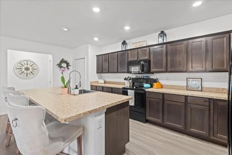 Casa en venta en North Port, Florida, 4 dormitorios, 198.9 m2 № 2239722 - foto 28
