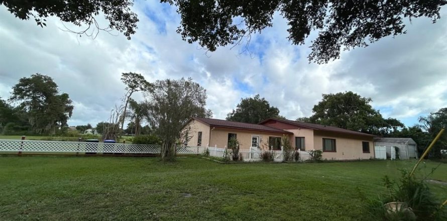 Casa en Orlando, Florida 4 dormitorios, 217.39 m2 № 2425289