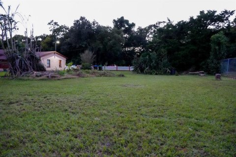 Casa en venta en Orlando, Florida, 4 dormitorios, 217.39 m2 № 2425289 - foto 10