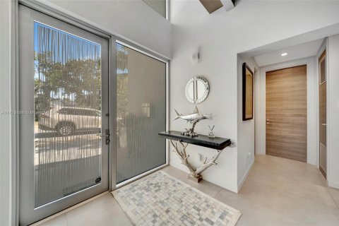 Купить виллу или дом в Форт-Лодердейл, Флорида 4 спальни, 280.56м2, № 1923882 - фото 4