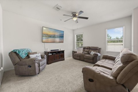 Townhouse in Orlando, Florida 3 bedrooms, 135.73 sq.m. № 1778626 - photo 4