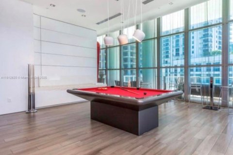 Condo in Miami, Florida, 2 bedrooms  № 2022314 - photo 29