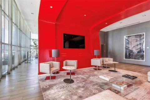 Condo in Miami, Florida, 2 bedrooms  № 2022314 - photo 30