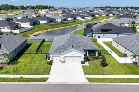 Casa en venta en Lake Alfred, Florida, 4 dormitorios, 244.24 m2 № 2403350 - foto 3