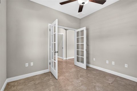 Casa en venta en Lake Alfred, Florida, 4 dormitorios, 244.24 m2 № 2403350 - foto 11