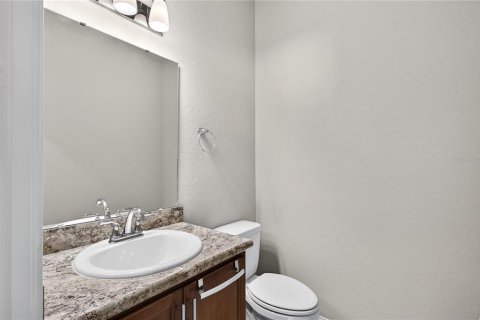 Casa en venta en Lake Alfred, Florida, 4 dormitorios, 244.24 m2 № 2403350 - foto 12