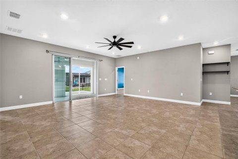 Casa en venta en Lake Alfred, Florida, 4 dormitorios, 244.24 m2 № 2403350 - foto 26