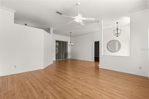 House in Ocala, Florida 3 bedrooms, 195.75 sq.m. № 1873854 - photo 11