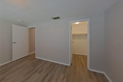 Casa en alquiler en Pinellas Park, Florida, 2 dormitorios, 100.89 m2 № 1866216 - foto 11