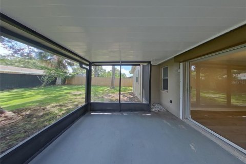 Casa en alquiler en Pinellas Park, Florida, 2 dormitorios, 100.89 m2 № 1866216 - foto 14