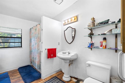 House in Tampa, Florida 2 bedrooms, 93.65 sq.m. № 1876677 - photo 13