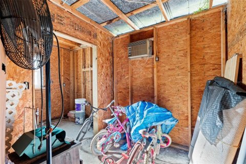 House in Tampa, Florida 2 bedrooms, 93.65 sq.m. № 1876677 - photo 25