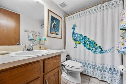 Condo in Gainesville, Florida, 2 bedrooms  № 1592861 - photo 11