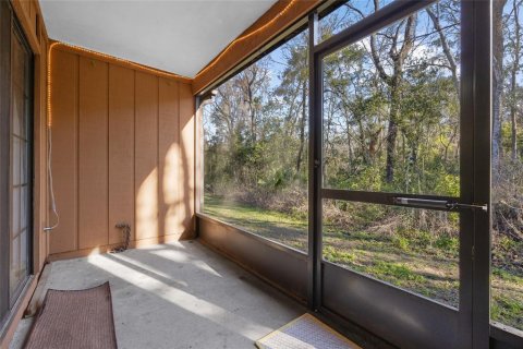 Condo in Gainesville, Florida, 2 bedrooms  № 1592861 - photo 17