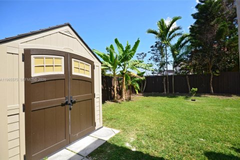 Villa ou maison à louer à Miami, Floride: 3 chambres, 121.14 m2 № 2027149 - photo 21