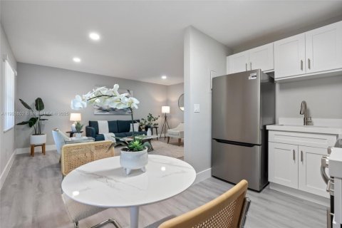 Appartement à louer à Fort Lauderdale, Floride: 2 chambres, 81.29 m2 № 1975818 - photo 7