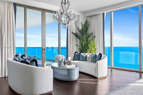 Copropriété à louer à Sunny Isles Beach, Floride: 6 chambres, 710.89 m2 № 1830187 - photo 18