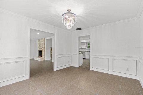 Villa ou maison à vendre à Orange City, Floride: 5 chambres, 390.19 m2 № 2201247 - photo 17