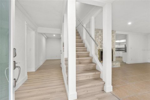 Villa ou maison à vendre à Orange City, Floride: 5 chambres, 390.19 m2 № 2201247 - photo 5