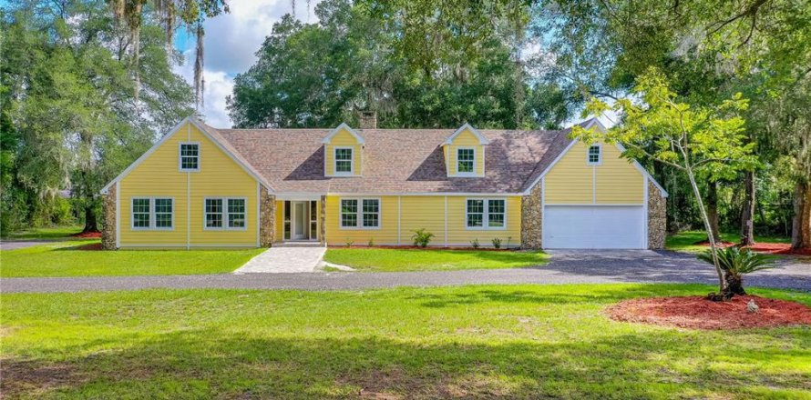 Villa ou maison à Orange City, Floride 5 chambres, 390.19 m2 № 2201247