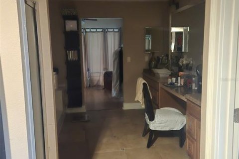 House in Odessa, Florida 4 bedrooms, 371.33 sq.m. № 1838817 - photo 18