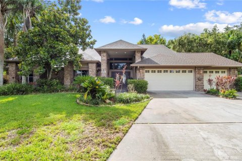 House in Odessa, Florida 4 bedrooms, 371.33 sq.m. № 1838817 - photo 3