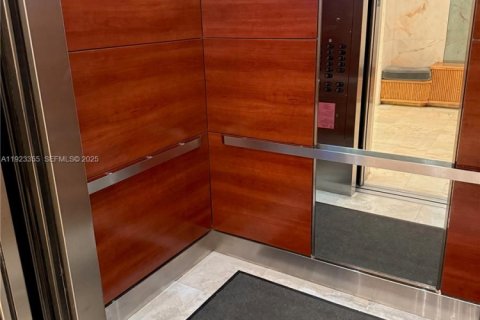 Купить кондоминиум в Майами-Бич, Флорида 2 спальни, 133.97м2, № 1983525 - фото 6