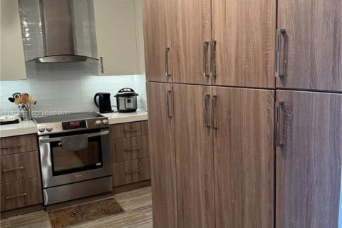 Купить кондоминиум в Майами-Бич, Флорида 2 спальни, 133.97м2, № 1983525 - фото 13