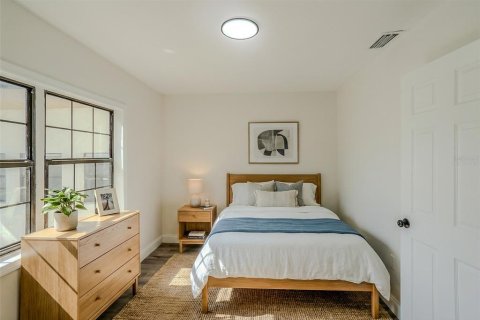 Villa ou maison à vendre à Fort Myers, Floride: 5 chambres, 243.13 m2 № 2139569 - photo 14