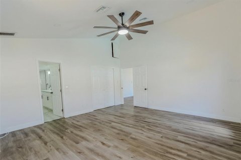 Villa ou maison à vendre à Fort Myers, Floride: 5 chambres, 243.13 m2 № 2139569 - photo 28