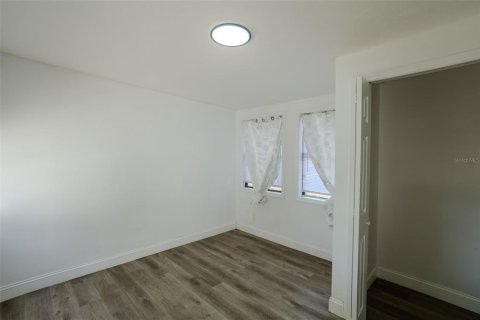Villa ou maison à vendre à Fort Myers, Floride: 5 chambres, 243.13 m2 № 2139569 - photo 10