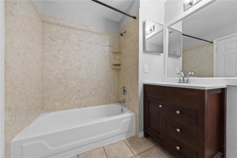 Copropriété à louer à Orlando, Floride: 2 chambres, 93.18 m2 № 2385598 - photo 21