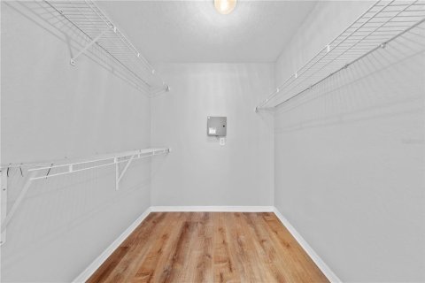 Copropriété à louer à Orlando, Floride: 2 chambres, 93.18 m2 № 2385598 - photo 19