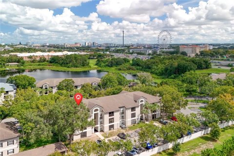 Condo à Orlando, Floride, 2 chambres  № 2385598